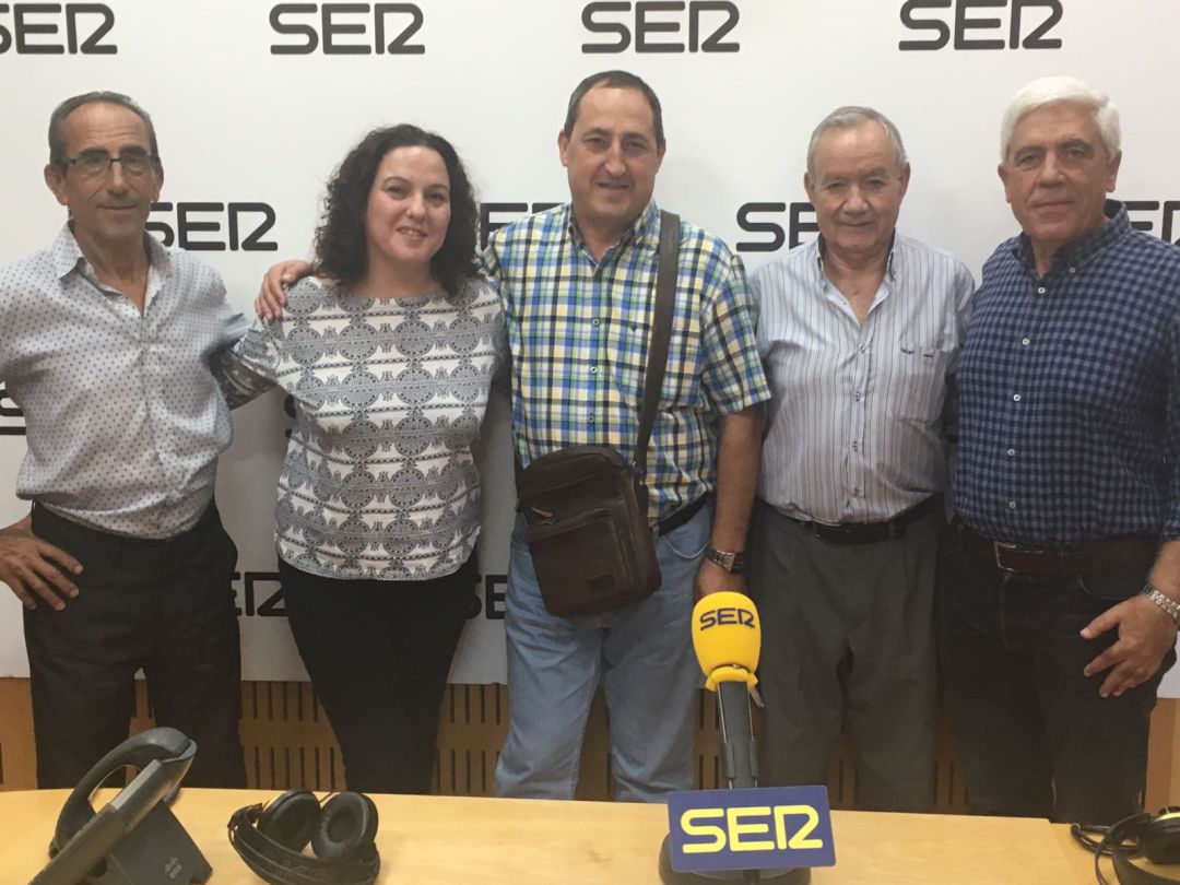 "El gerente del SMS nos ha prometido la apertura de una unidad pública de hemodiálisis en Cieza" "El gerente del SMS nos ha prometido la apertura de una unidad pública de hemodiálisis en Cieza"