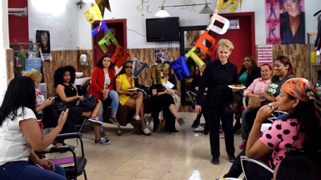 Una web feminista para cambiar la imagen de la calle Topete