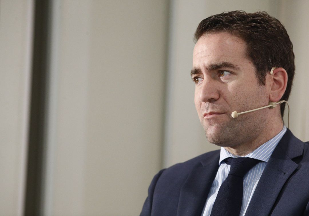 La estrategia del PP con VOX: señalar sus puntos en común y evitar etiquetarlo como extrema derecha
