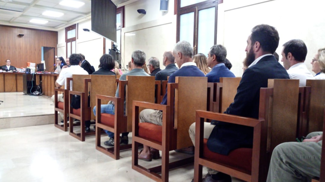 La Fiscalía retira la acusación de siete controladores aéreos tras admitir la culpa los 73 restantes