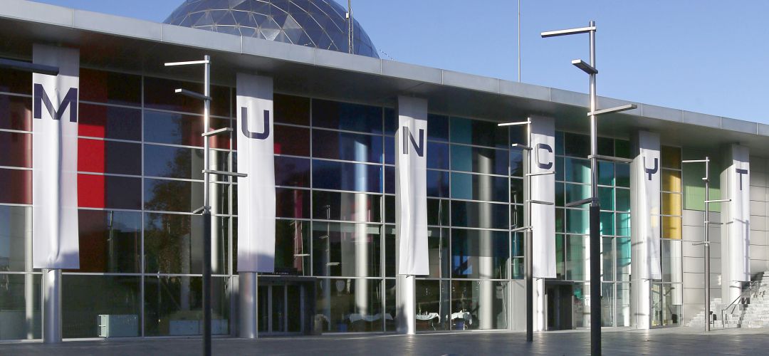 Exterior del MUNCYT Exterior del MUNCYT