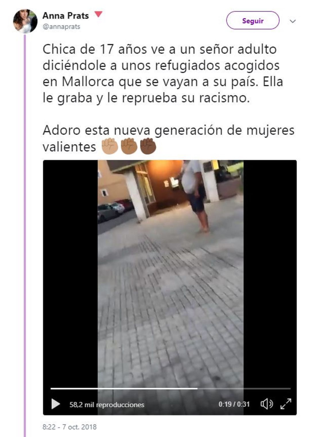 Una joven se encara con un vecino de Palma que critica a los refugiados Una joven se encara con un vecino de Palma que critica a los refugiados