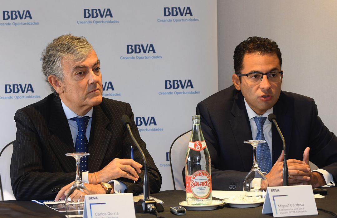 Carlos Gorria, director de la Territorial Norte de BBVA y Miguel Cardoso, economista jefe para España de BBVA Research Carlos Gorria, director de la Territorial Norte de BBVA y Miguel Cardoso, economista jefe para España de BBVA Research