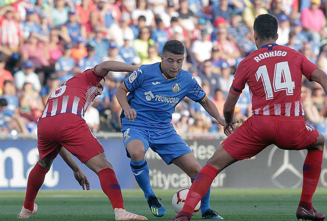 Portillo, durante un lance del partido ante el C. Atlético de Madrid. Portillo, durante un lance del partido ante el C. Atlético de Madrid.