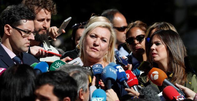 Inés Madrigal y Guillermo Peña atienden ayer a los medios Inés Madrigal y Guillermo Peña atienden ayer a los medios