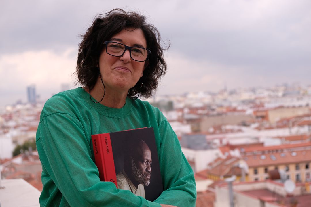 Sofía Moro la autora de ¿Quién merece morir?, en la terraza de la Cadena SER. Madrid Sofía Moro la autora de ¿Quién merece morir?, en la terraza de la Cadena SER. Madrid