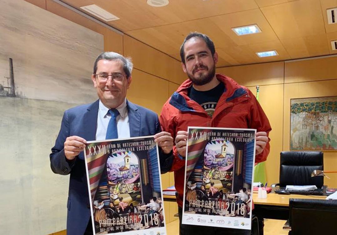 El presidente de la Diputación y el alcalde Pampaneira han presentado la XXXII edición de su Feria de Artesanía El presidente de la Diputación y el alcalde Pampaneira han presentado la XXXII edición de su Feria de Artesanía