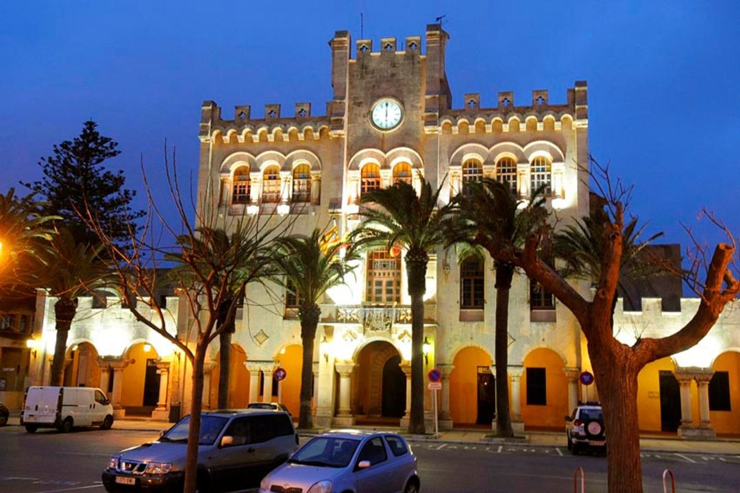 Piden al consistorio de Ciutadella más celeridad para ampliar el polígono industrial. Piden al consistorio de Ciutadella más celeridad para ampliar el polígono industrial.