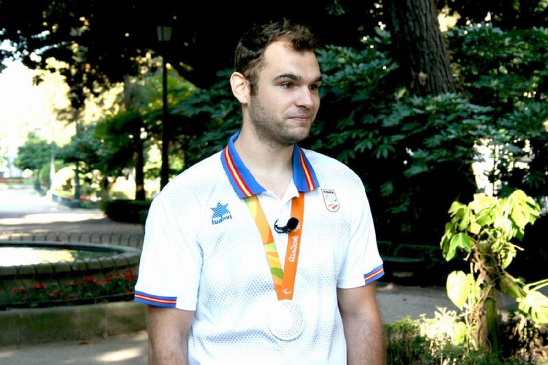 Agustín Alejos con la medalla de plata de Londres 2012 Agustín Alejos con la medalla de plata de Londres 2012