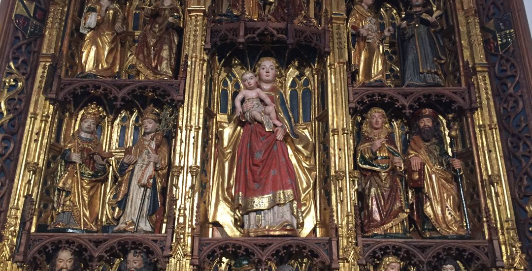 El restaurado retablo de Santa María y Todos los Santos ya luce en la Catedral de Cuenca El restaurado retablo de Santa María y Todos los Santos ya luce en la Catedral de Cuenca