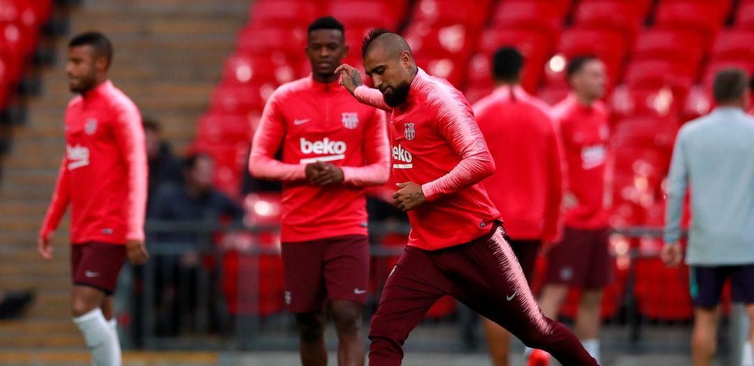 Arturo Vidal, durante un calentamiento del FC Barcelona Arturo Vidal, durante un calentamiento del FC Barcelona