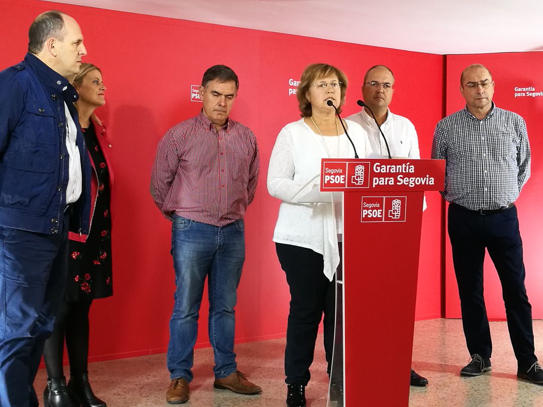 La alcdesa de Ayllón durante la rueda de prensa ofrecida en la sede del PSOE en la capital La alcdesa de Ayllón durante la rueda de prensa ofrecida en la sede del PSOE en la capital