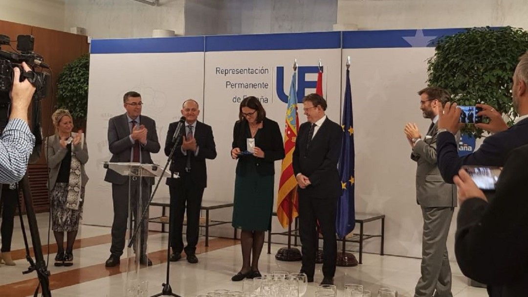 Puig entrega la Distinción Lluís Vives a la comisaria europea Malmström por ejemplificar una UE cercana