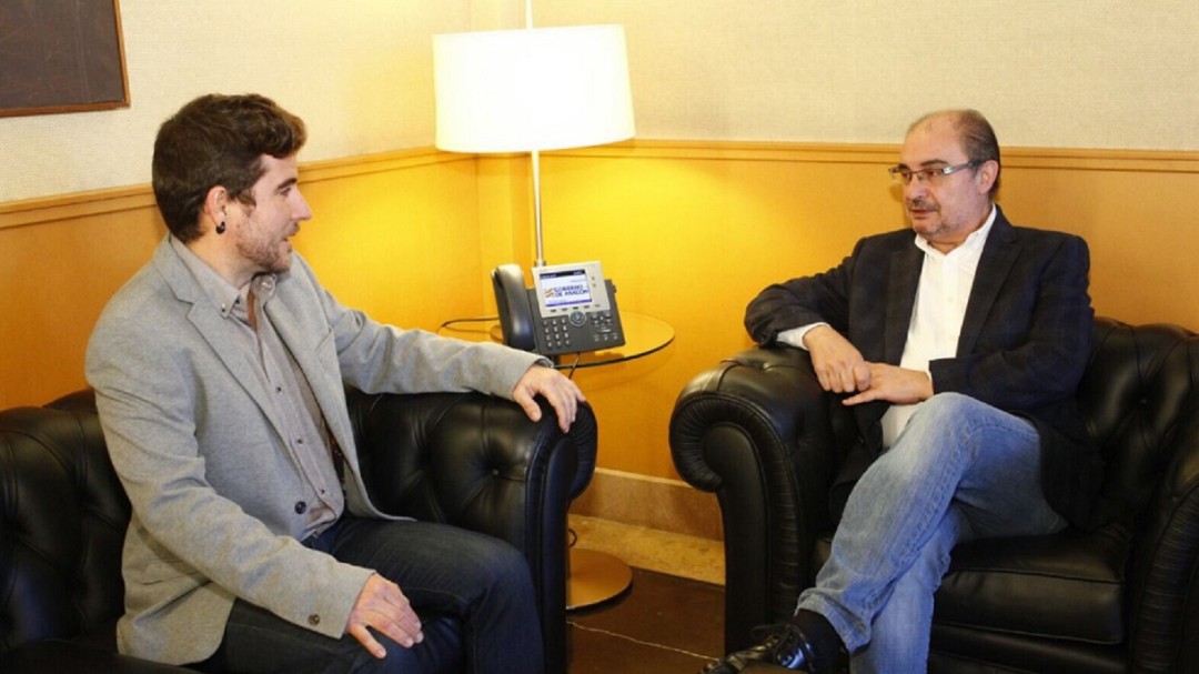Escartín le pide a Lambán que tome nota y el PSOE responde que negocie