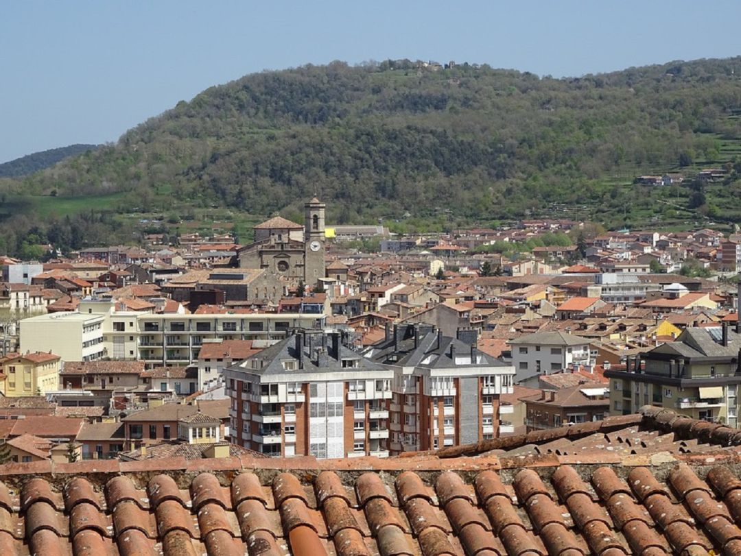 Panoràmica d'Olot Panoràmica d'Olot
