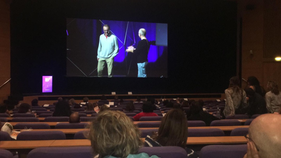 Nefasta organización en el mayor congreso de crecimiento personal