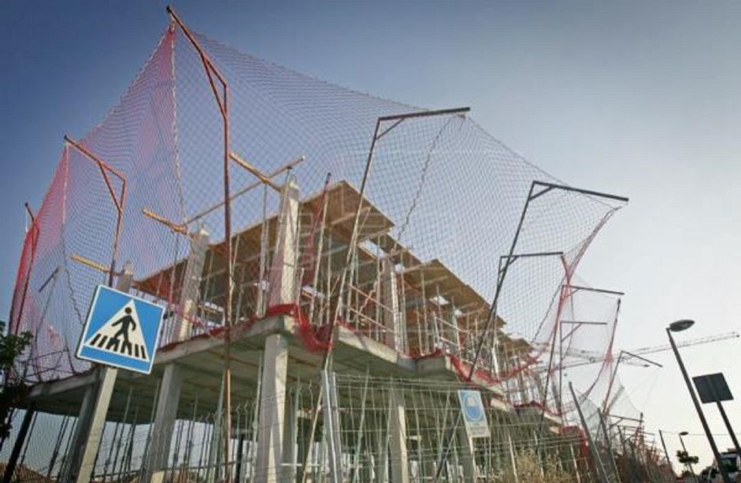 La construcción de viviendas se reactiva en Sevilla con casi 1.600 licencias este año: La construcción de viviendas se reactiva en Sevilla con 1.589 licencias este año La construcción de viviendas se reactiva en Sevilla con casi 1.600 licencias este año: La construcción de viviendas se reactiva en Sevilla con 1.589 licencias este año
