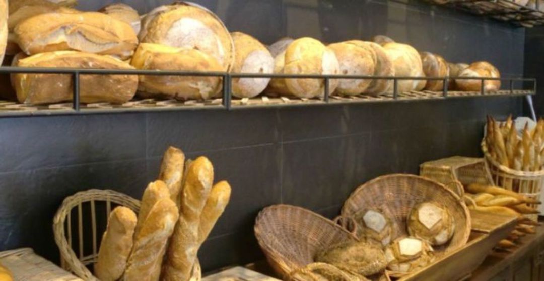 Las panaderÃ­as de Irun y Hondarribia defienden la producciÃ³n local frente a la producciÃ³n masiva