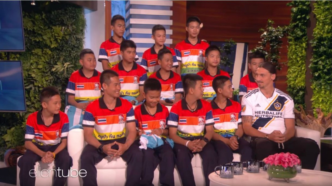 El bonito gesto de Ibrahimovic con los niños tailandeses rescatados: Sois el mejor equipo del mundo
