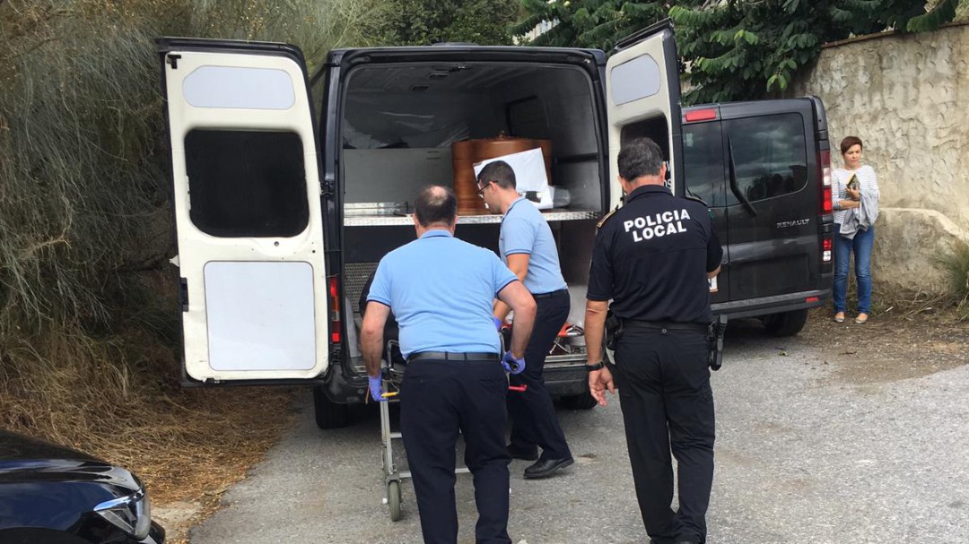 Muere un parapentista alemán al precipitarse en la Loma del Gato de Almuñécar