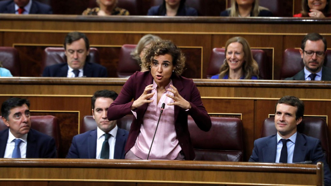 Prostitutas, Waterloo y herriko tabernas: la intervención de Dolors Monserrat que ha descolocado al Congreso