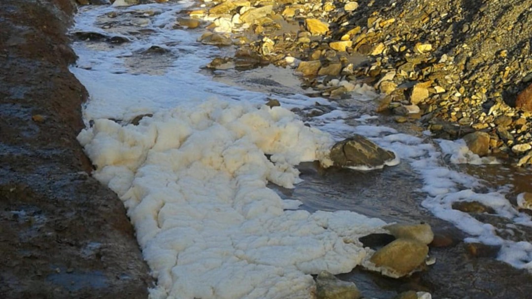 Ecologistas en Acción llevará a la Fiscalía los vertidos en Nerva