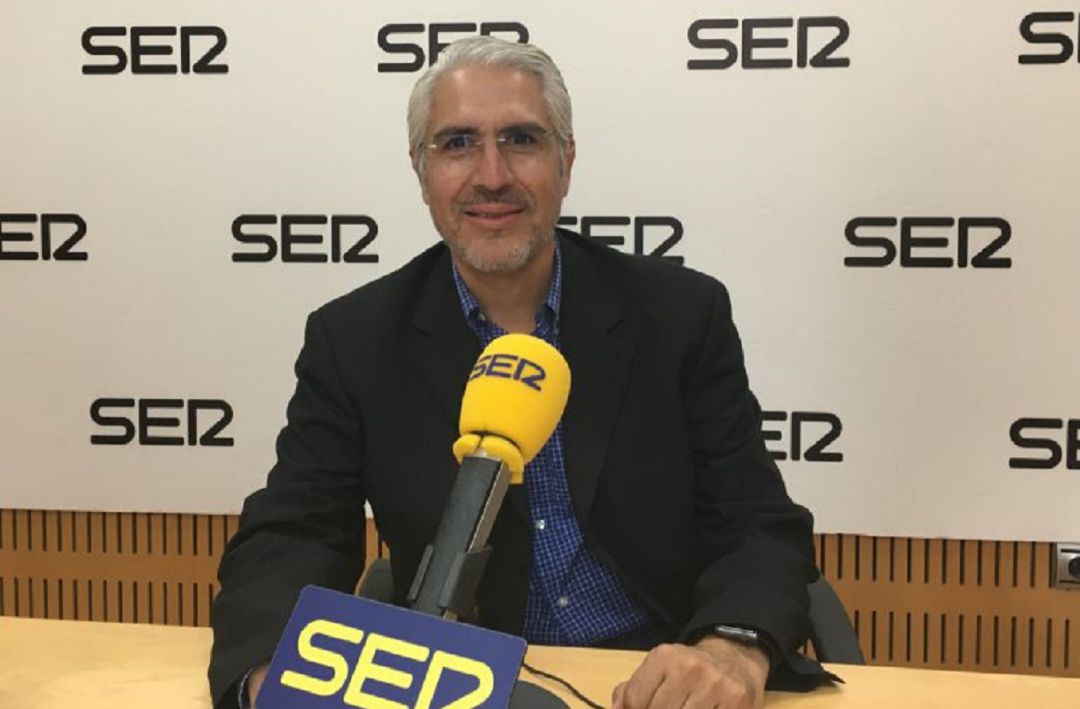 Mauricio ve cerca el fin de Gálvez: "En pocos días trabajaremos por el Murcia" Mauricio ve cerca el fin de Gálvez: "En pocos días trabajaremos por el Murcia"