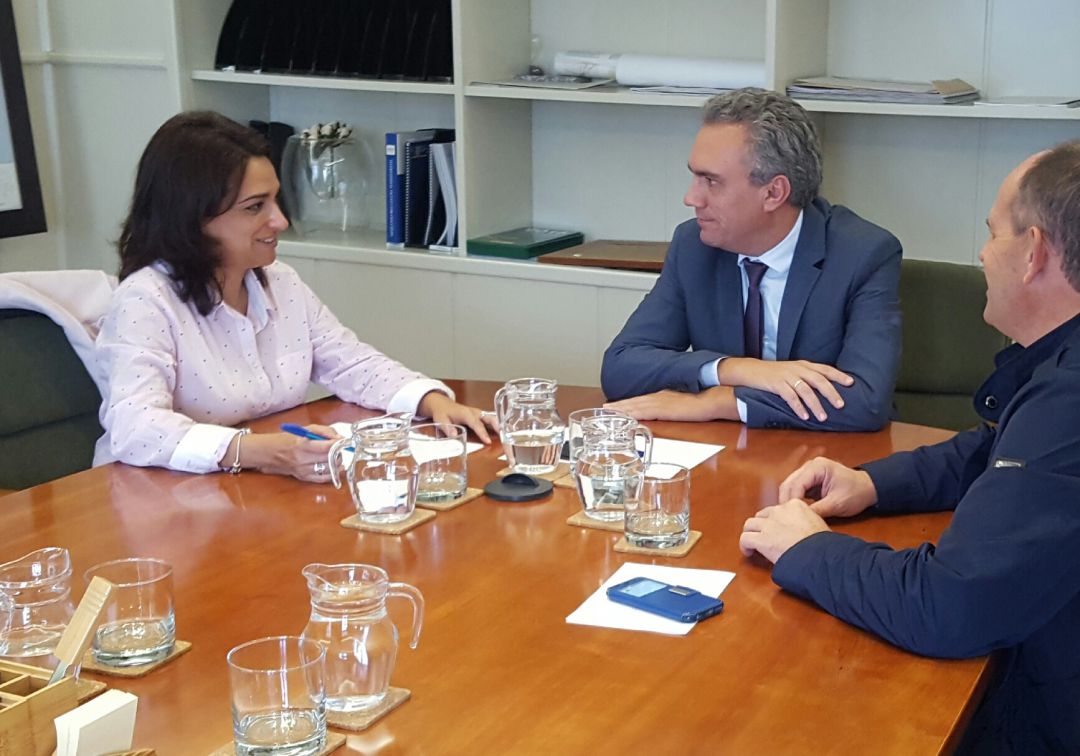 Fomento se compromete a desviar el tráfico pesado de la travesía de San Rafael en el plazo de seis meses