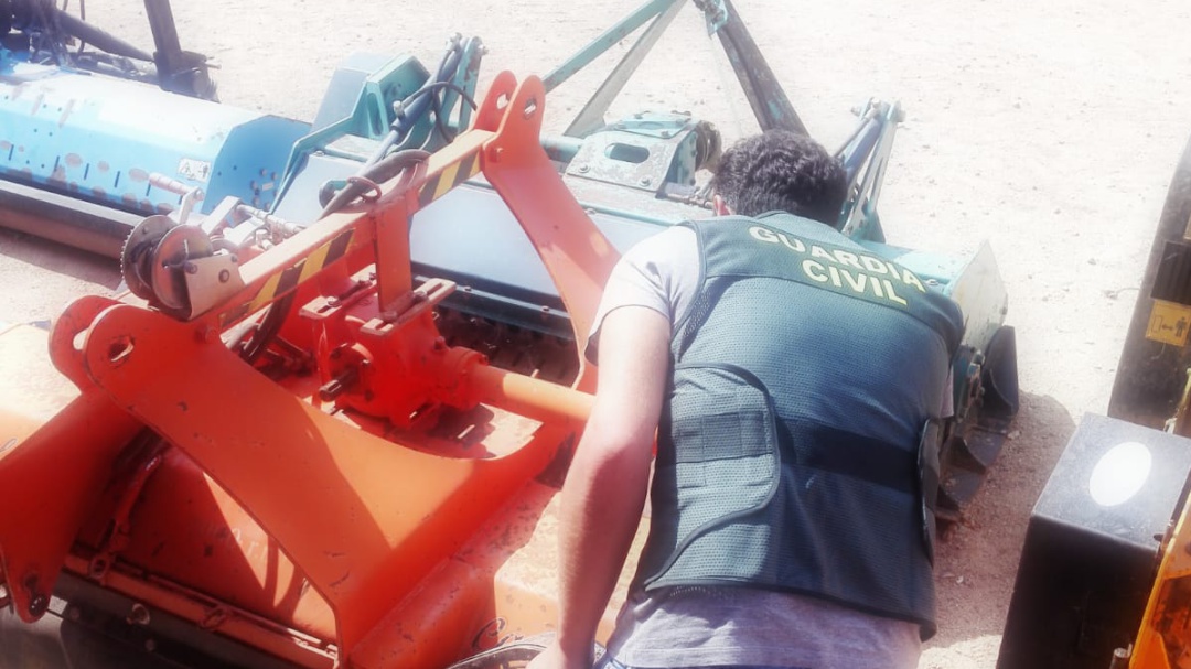 Encuentran maquinaria en Puente de Génave sustraida en Chiclana de Segura