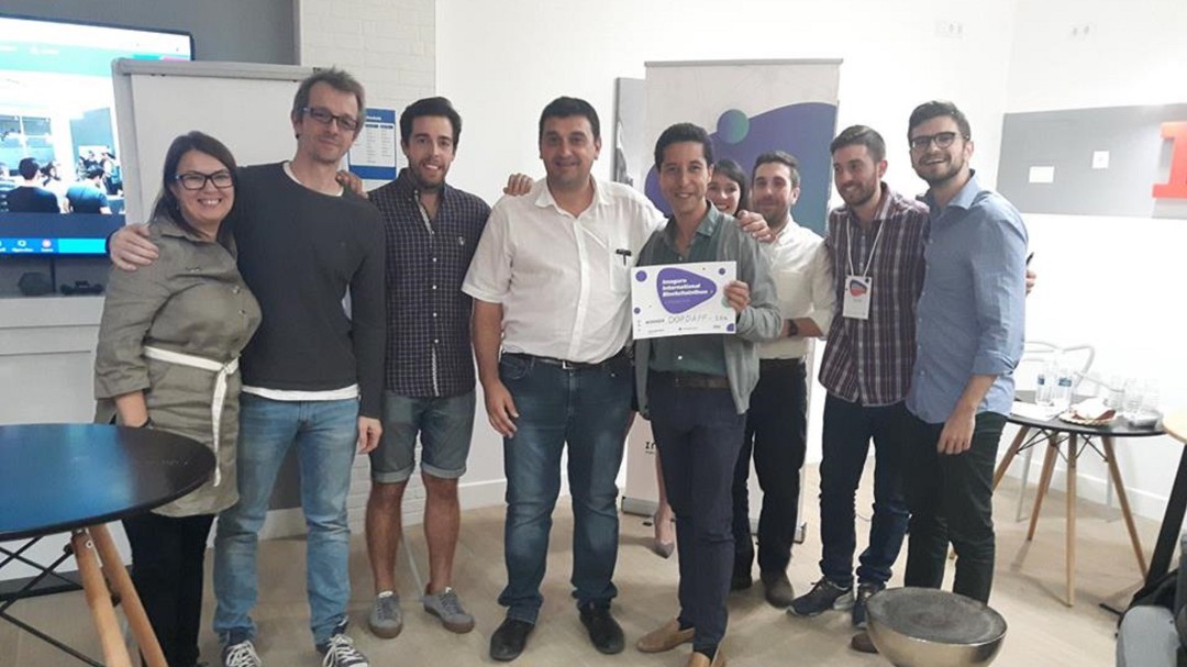 El motillano Alejandro Sáiz gana un certamen de startup en Madrid con la aplicación DOP Dapp