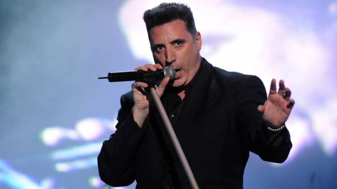 Loquillo trae sus 40 años de Rock and Roll a Salamanca