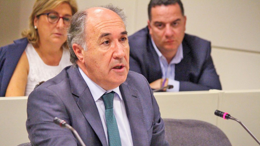 Landaluce pide compensaciones por las ayudas en materia de inmigración