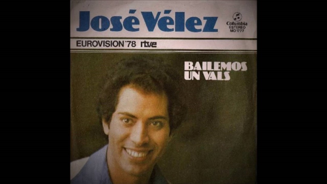 El VAR no podía seguir sin una canción