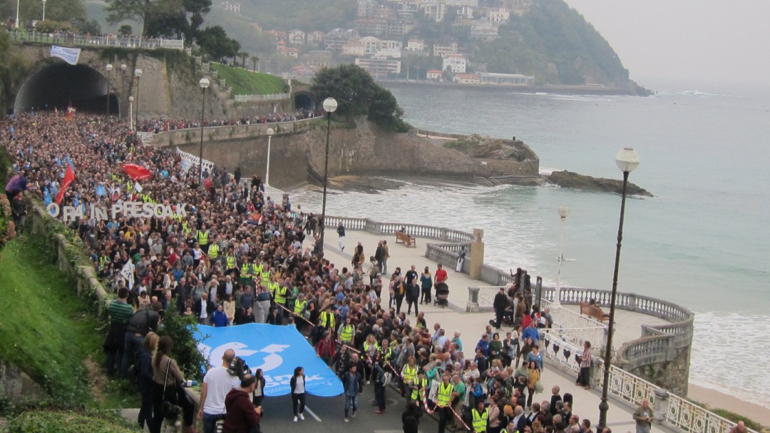 Una manifestación multitudinaria pide cambios en la política penitenciaria