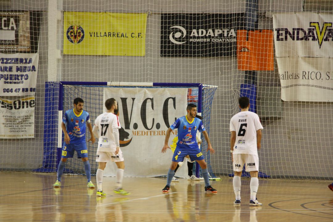 Naturpellet arrancó un empate a dos en Peñíscola Naturpellet arrancó un empate a dos en Peñíscola