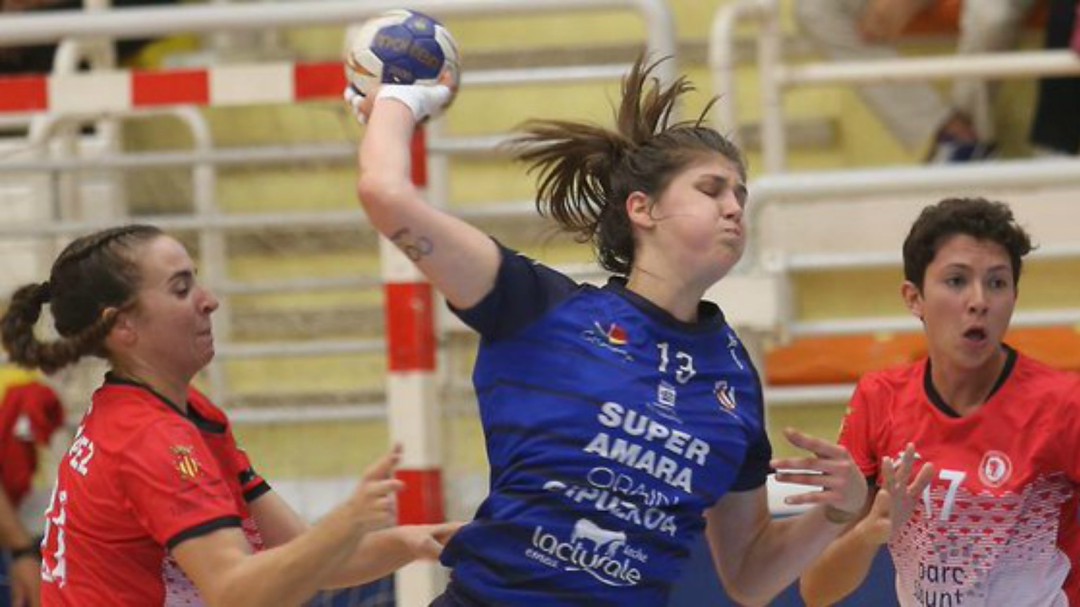 El Dunaújvárosi, rival del Bera Bera en la Copa ehf