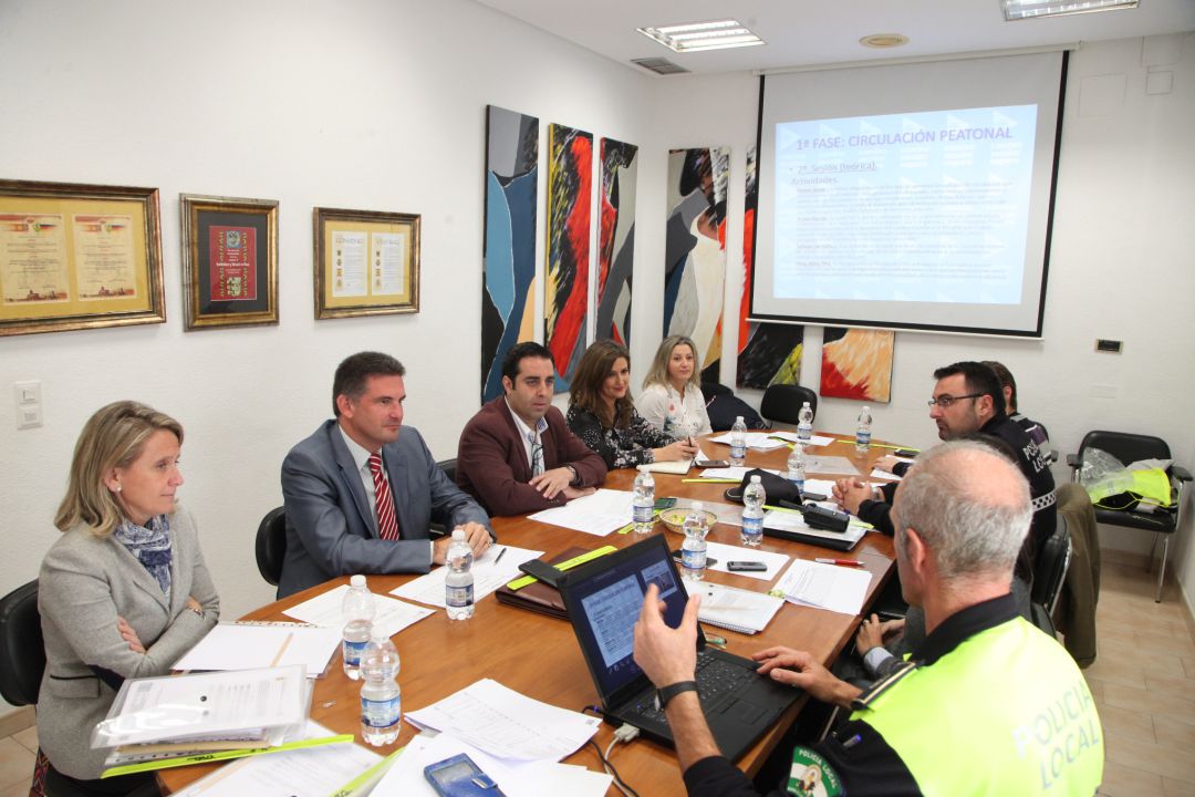 El Parque Infantil Municipal de Tráfico ha celebrado la Junta Rectora en el Ayuntamiento de Alcalá la Real El Parque Infantil Municipal de Tráfico ha celebrado la Junta Rectora en el Ayuntamiento de Alcalá la Real