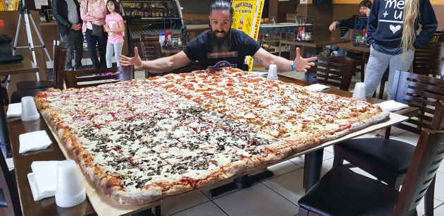¡Casi 30 kilos de pizza! ¡Casi 30 kilos de pizza!