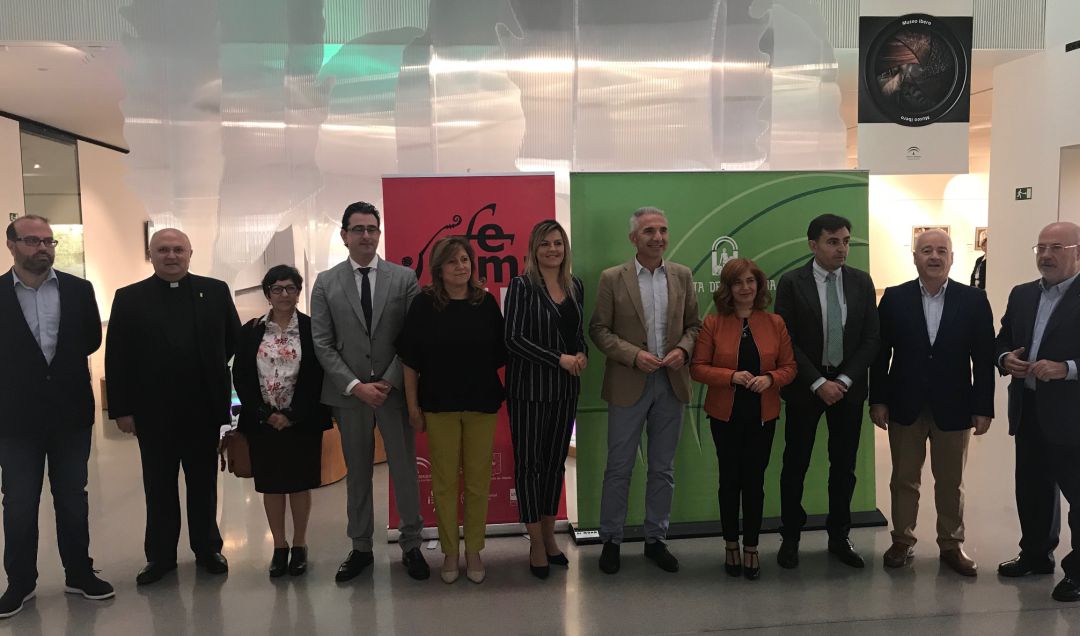 Asistentes a la presentación de la XXII edición del Festival de Música Antigua de Úbeda y Baeza. Asistentes a la presentación de la XXII edición del Festival de Música Antigua de Úbeda y Baeza.