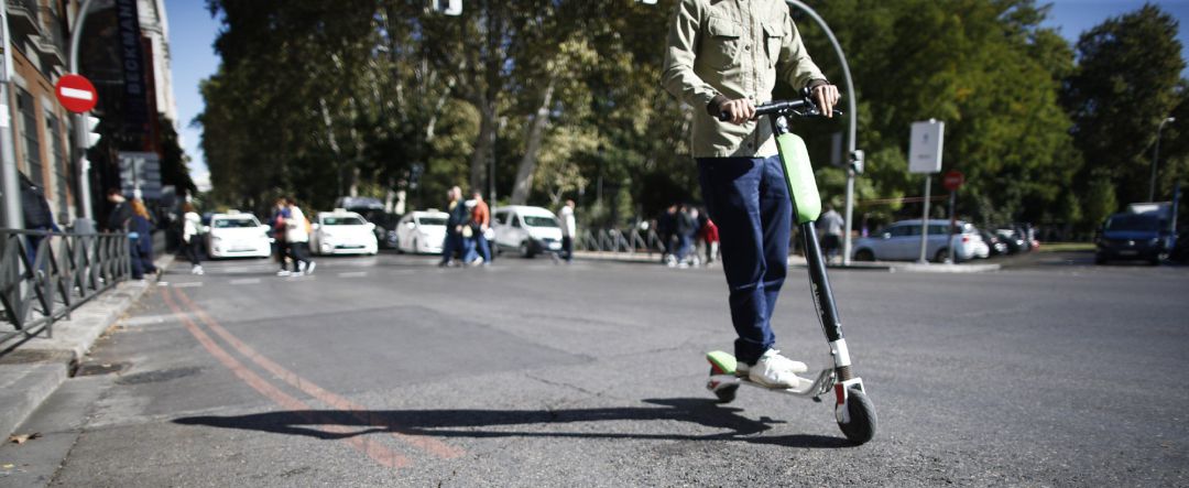 Fotos recursos de carteles de Madrid Central y de líneas naranjas de la nueva or Fotos recursos de carteles de Madrid Central y de líneas naranjas de la nueva or
