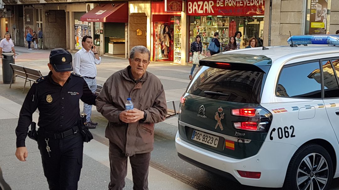 Una víctima de la Orden Migueliana denuncia haber sufrido repetidos abusos sexuales por parte de Miguel Rosendo Una víctima de la Orden Migueliana denuncia haber sufrido repetidos abusos sexuales por parte de Miguel Rosendo