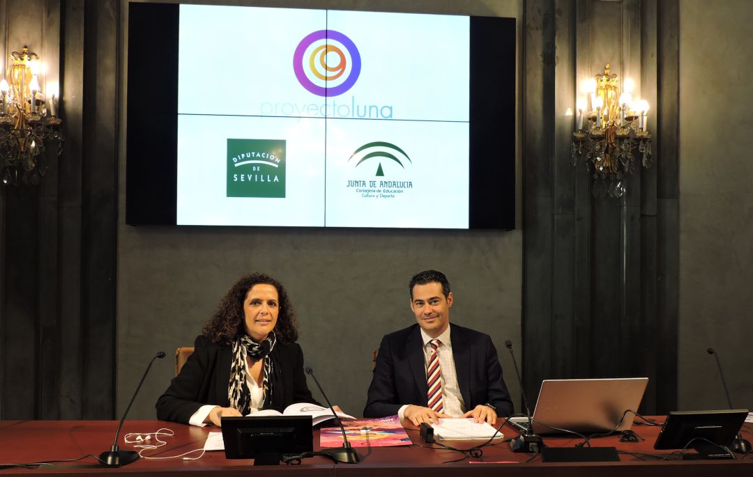 Rocío Sutil y Pedro Vázquez han presentado la sexta edición de Proyecto LUNA Rocío Sutil y Pedro Vázquez han presentado la sexta edición de Proyecto LUNA