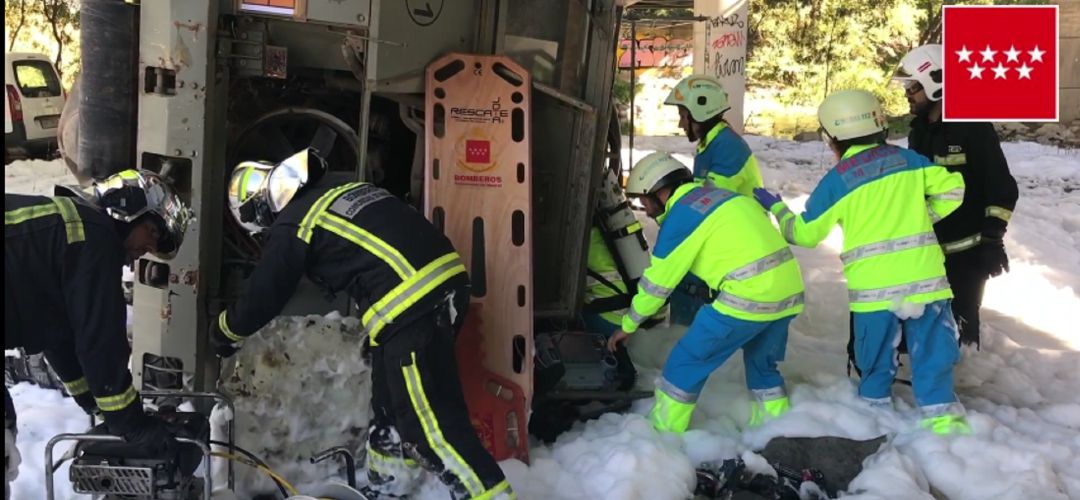 Los servicios de Emergencias participan en el simulacro de vertidos químicos Los servicios de Emergencias participan en el simulacro de vertidos químicos