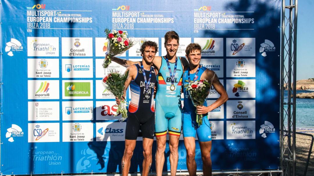 Tim Van Hemel también se impone en el Campeonato de Europa de Triatlón Cross