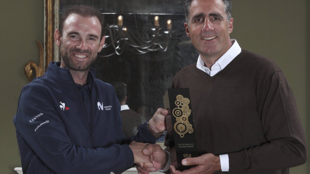 Alejandro Valverde recibe el Vélo D'Or