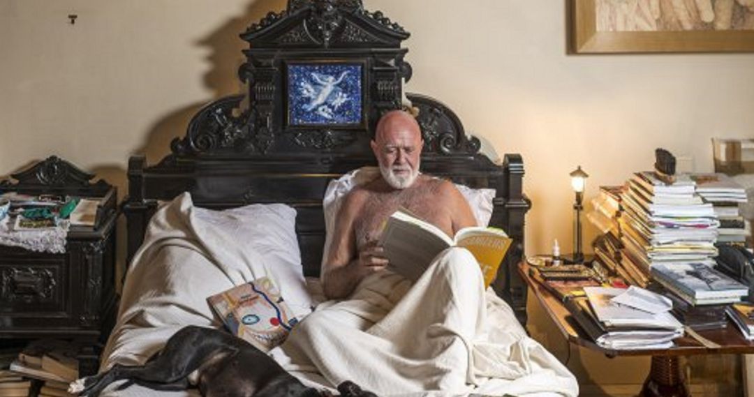 Roberto Polo en su casa en Bruselas posa para un reportaje de 'El País Semanal' publicado en septiembre de 2018. Roberto Polo en su casa en Bruselas posa para un reportaje de 'El País Semanal' publicado en septiembre de 2018.