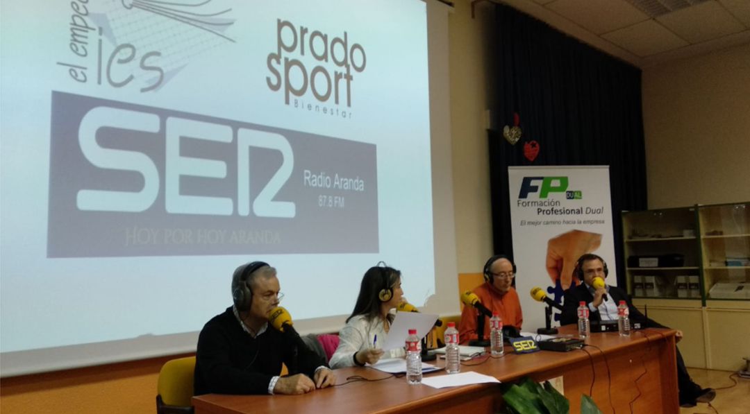 Educación y radio de la mano Educación y radio de la mano