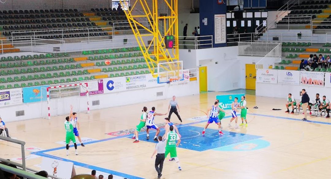 El Bierzo Fitness Dentomedic CDP derrotó a Chantada y pasa a dominar la clasificación El Bierzo Fitness Dentomedic CDP derrotó a Chantada y pasa a dominar la clasificación