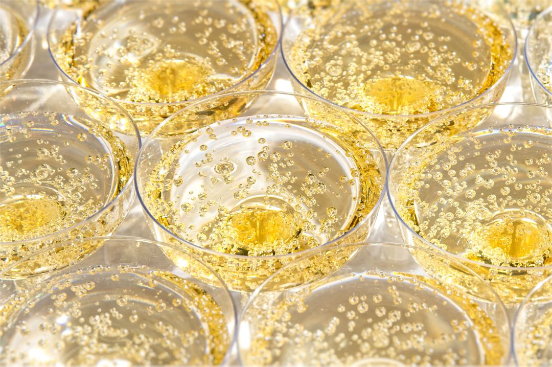 ¡Chin chin! Brindis y celebraciones operísticos ¡Chin chin! Brindis y celebraciones operísticos