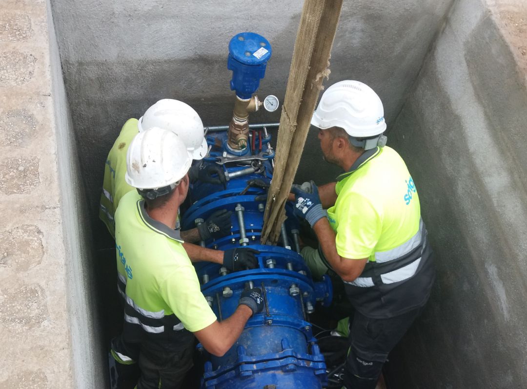 Tubería de conexión del suministro de agua de Las Gabias y Cúllar Vega con el sistema general de toda la Vega de Granada de agua potable del sistema Canales-Quéntar Tubería de conexión del suministro de agua de Las Gabias y Cúllar Vega con el sistema general de toda la Vega de Granada de agua potable del sistema Canales-Quéntar